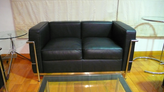 2 negro americano clásico moderno del estilo del cuero auténtico del sofá de los asientos proveedor
